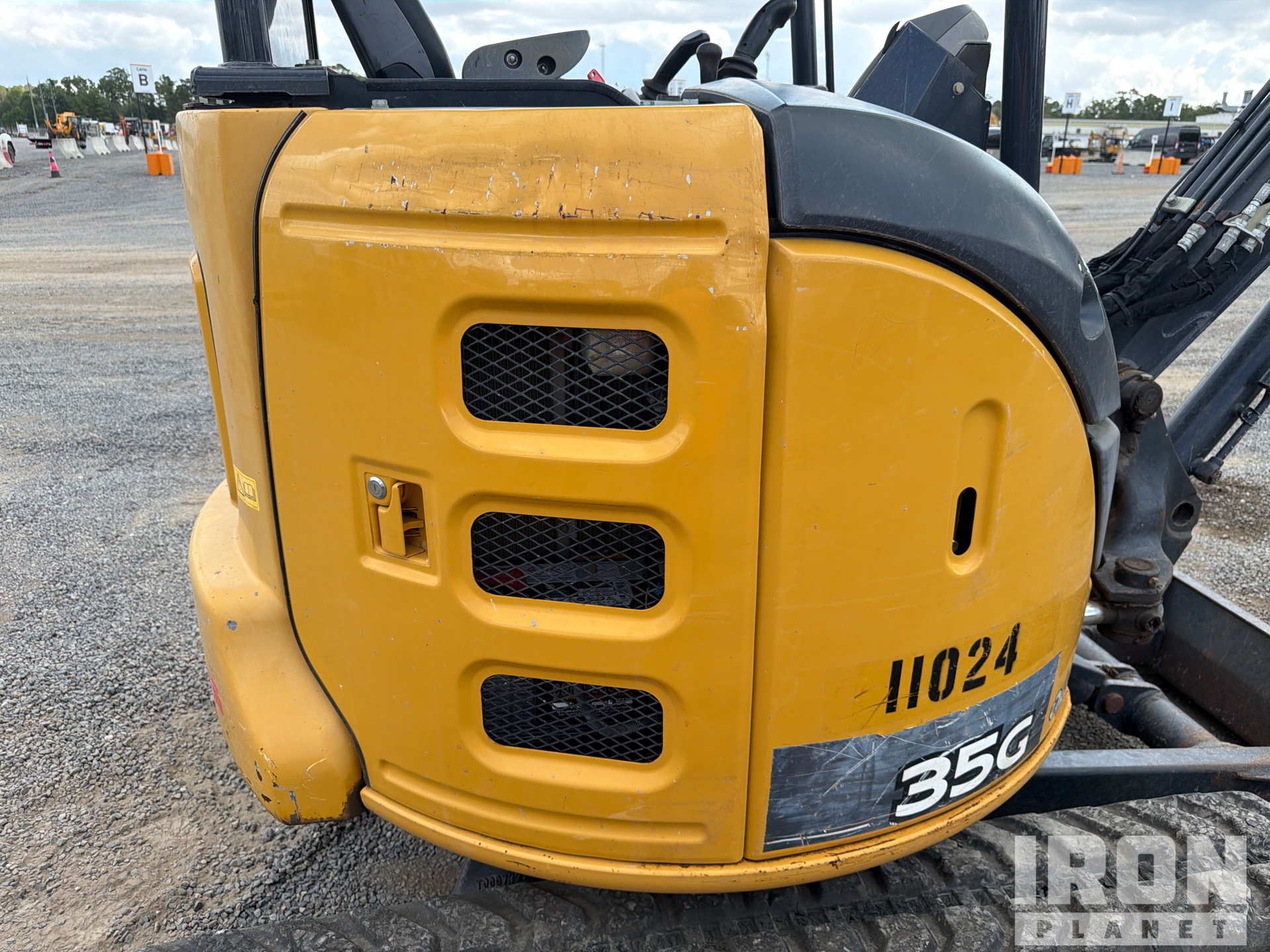 2021 John Deere 35G