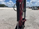 Hydraulics with Auxiliary Hydraulic Plumbing