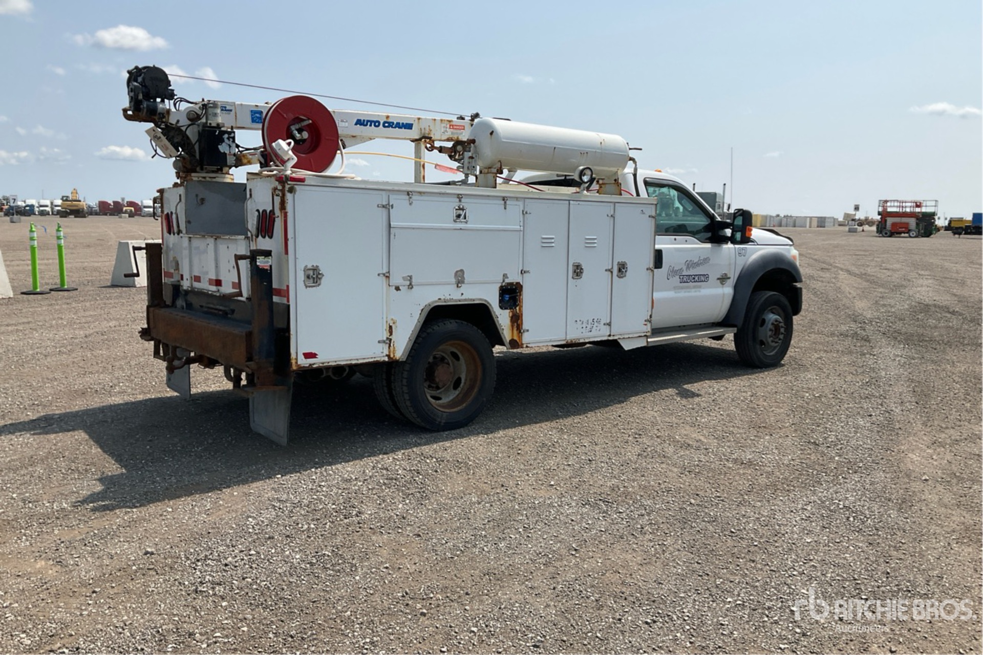 2011 Ford F-550