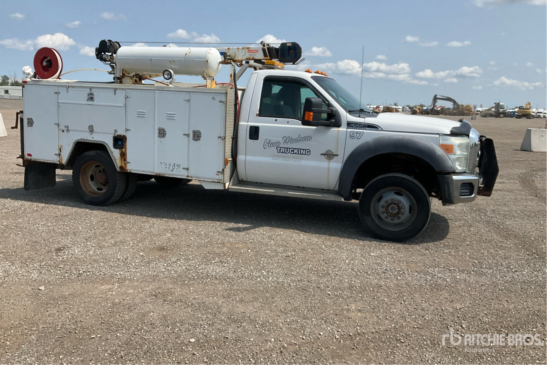 2011 Ford F-550