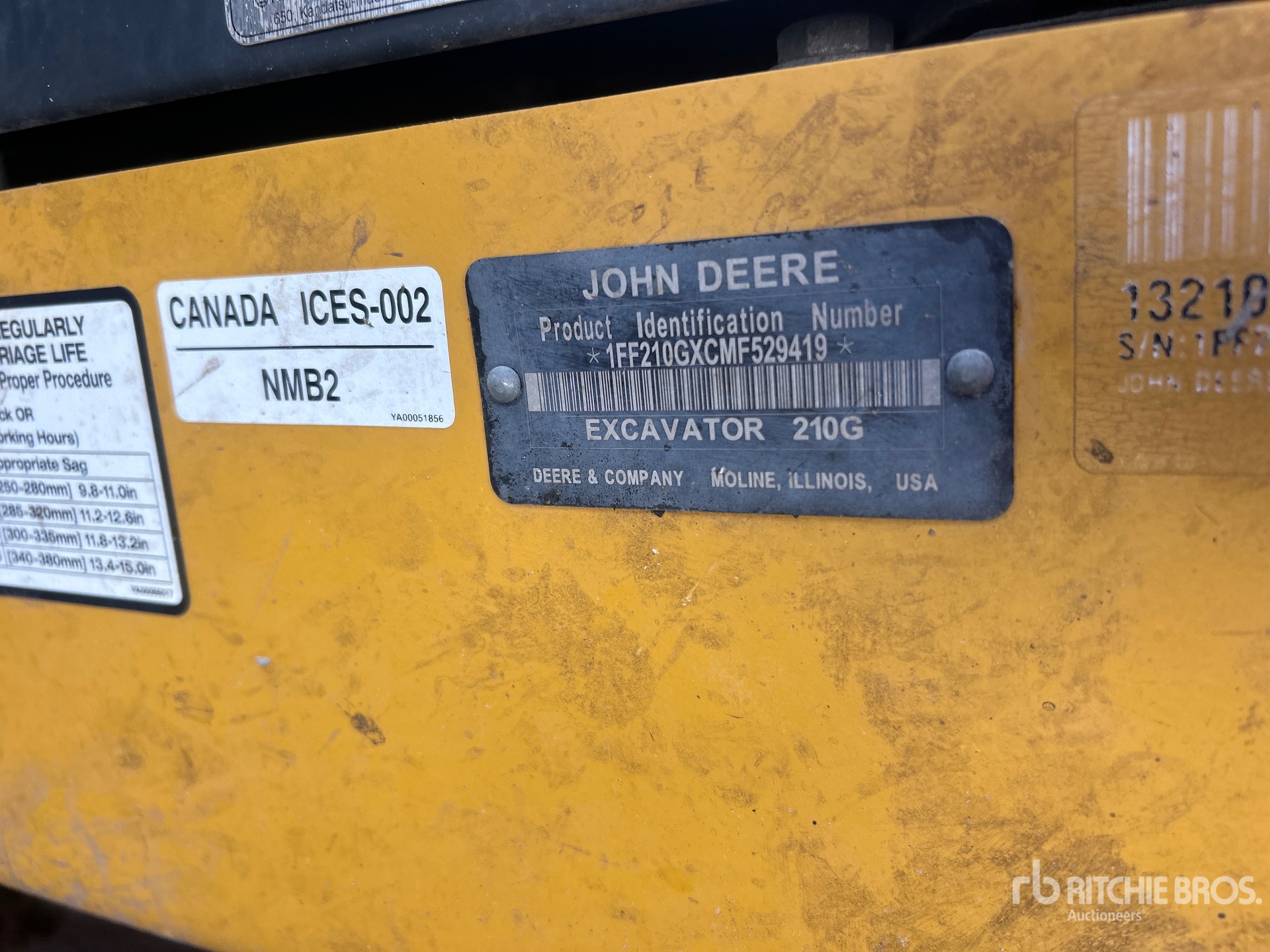 Photo of a 2021 John Deere 210G LC