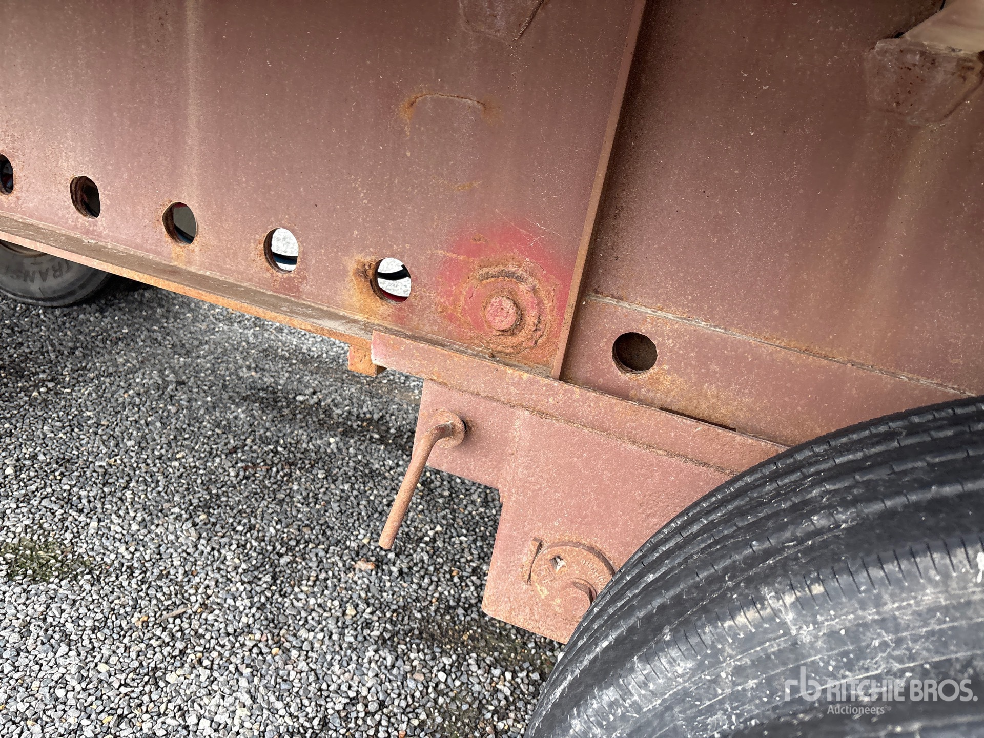2008 Transcraft 53 ft T/A Spread Axle
