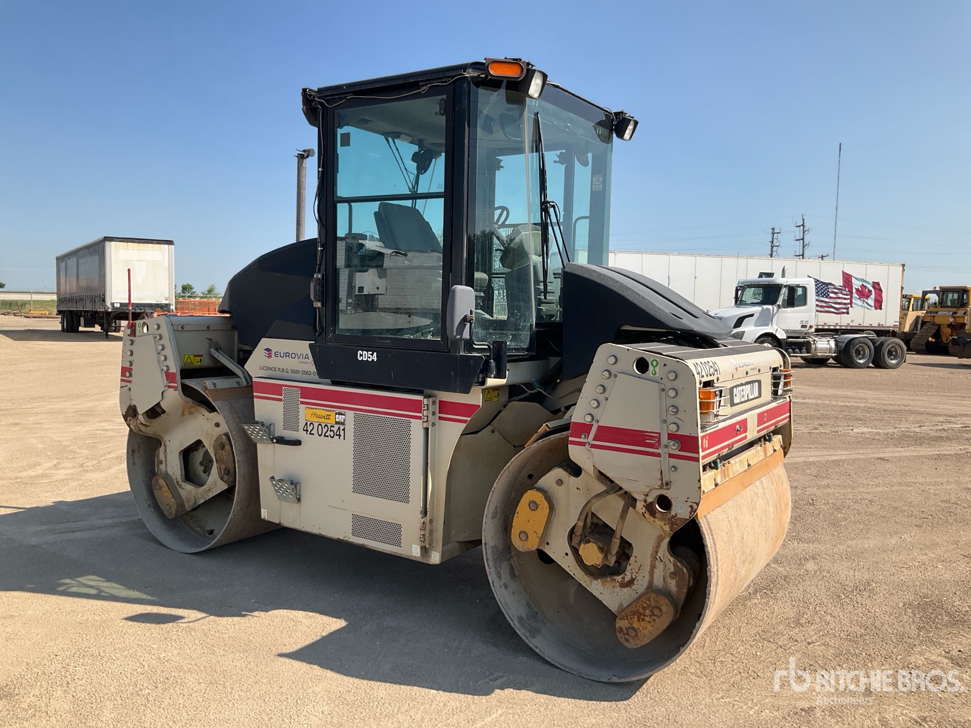 2011 Caterpillar CD54