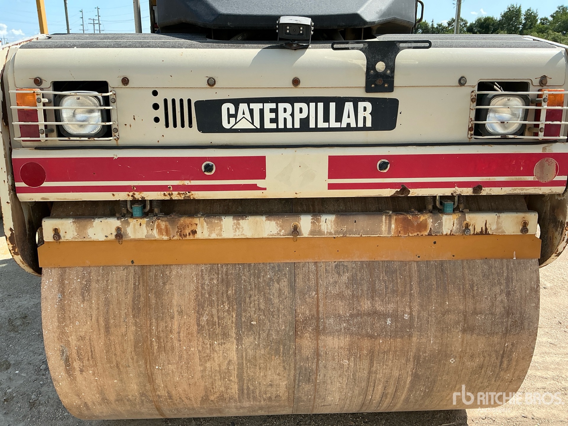 2011 Caterpillar CD54