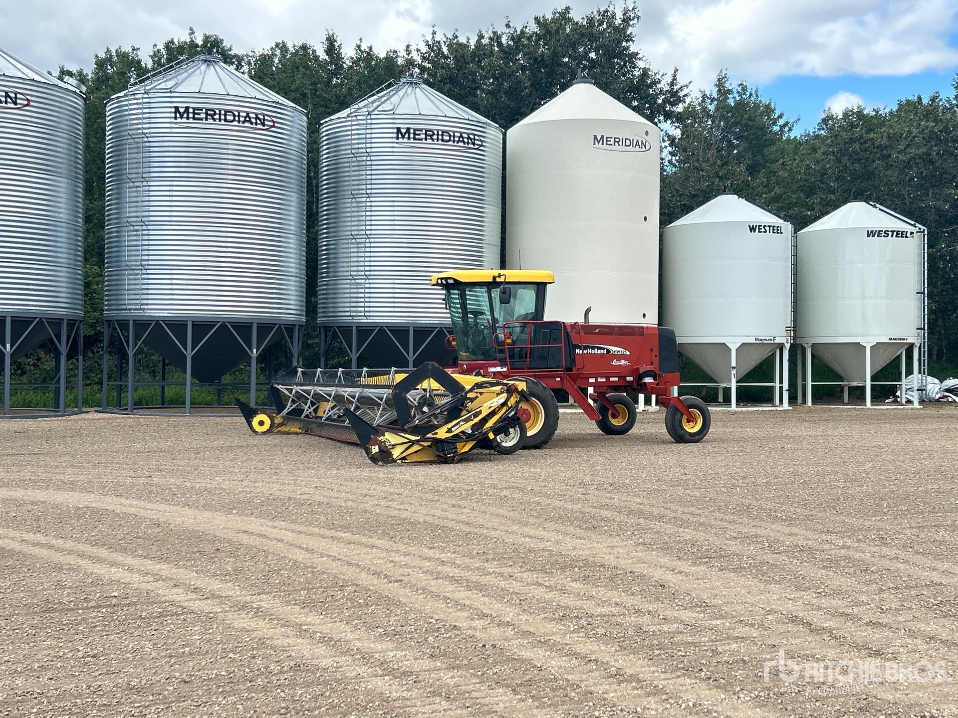 2007 New Holland HW325