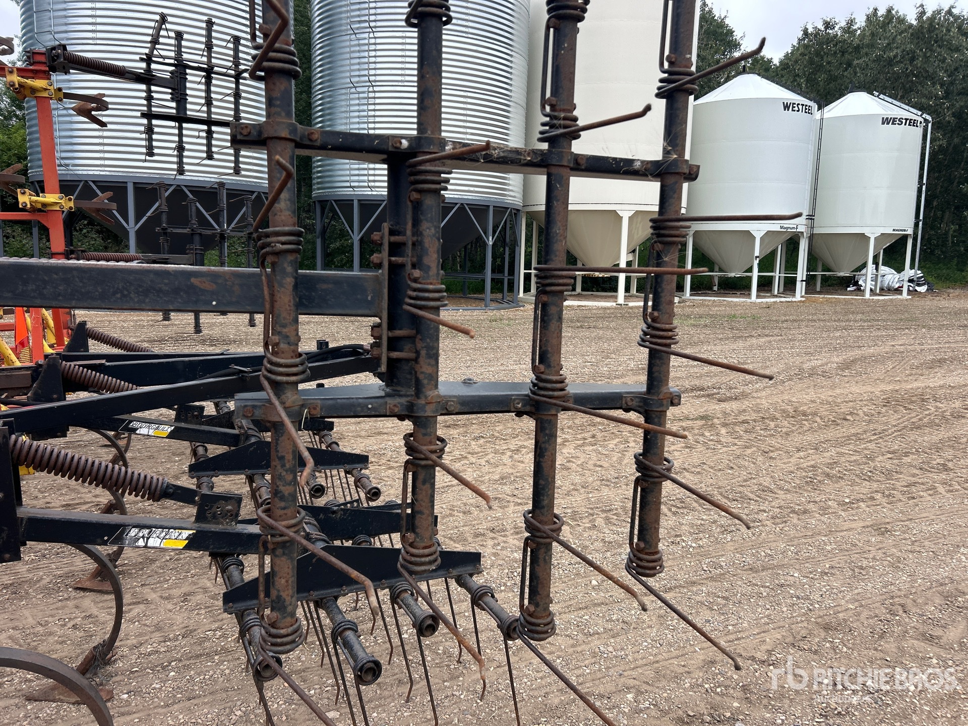 1985 Bourgault FH 528-34