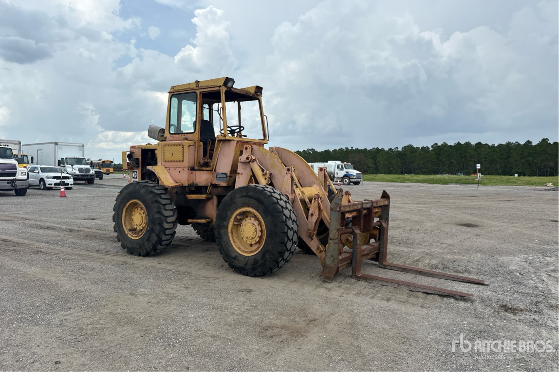 Caterpillar 920