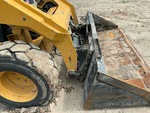 Chassis with Quick Coupler to Arms Pins