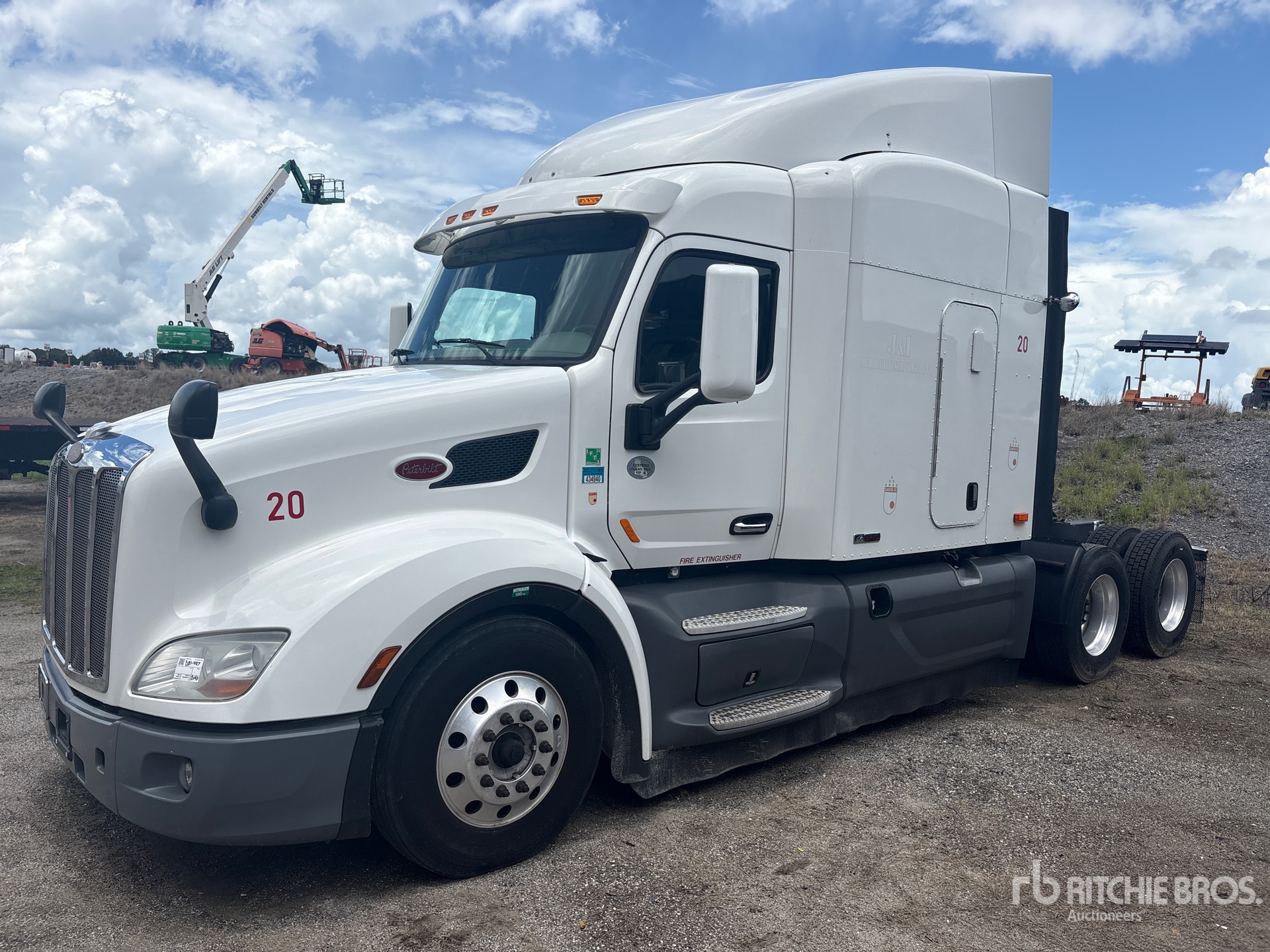 Photo of 2018 Peterbilt 579