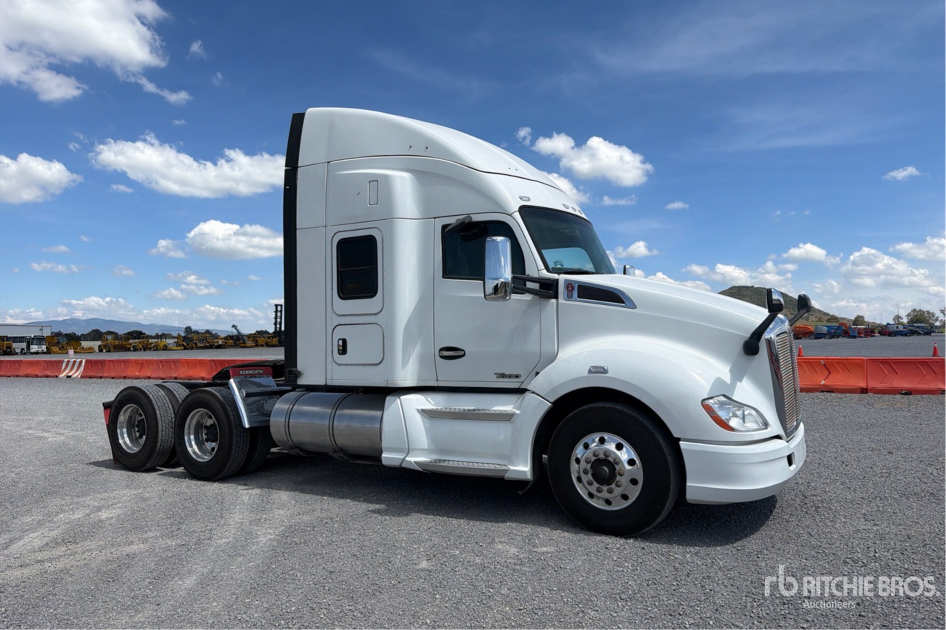 2020 Kenworth T680