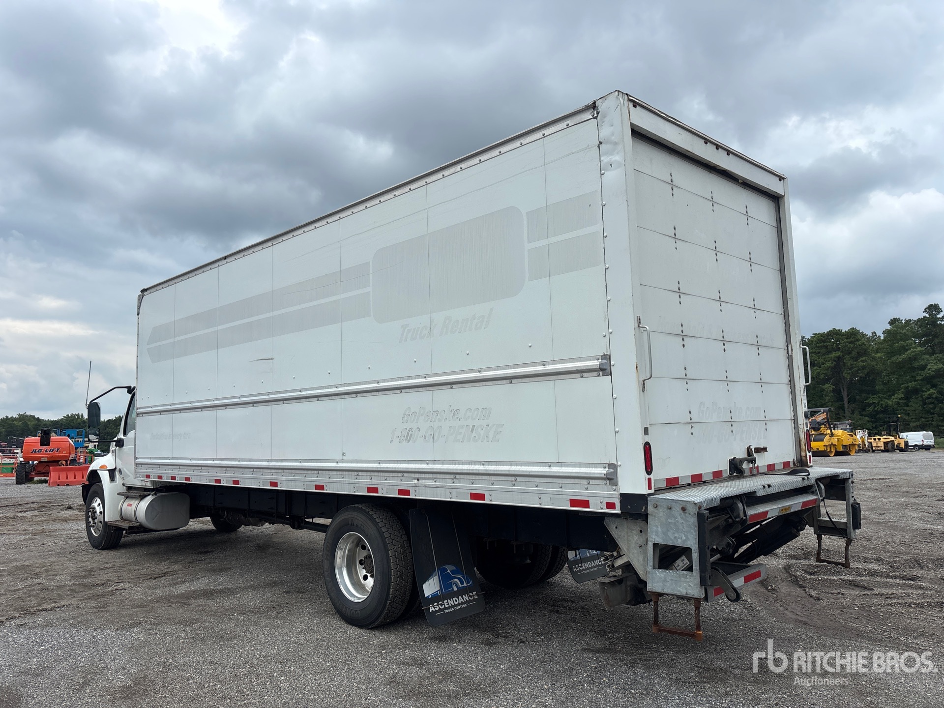 2019 International MV607