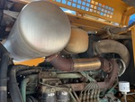 Engine with Exhaust System