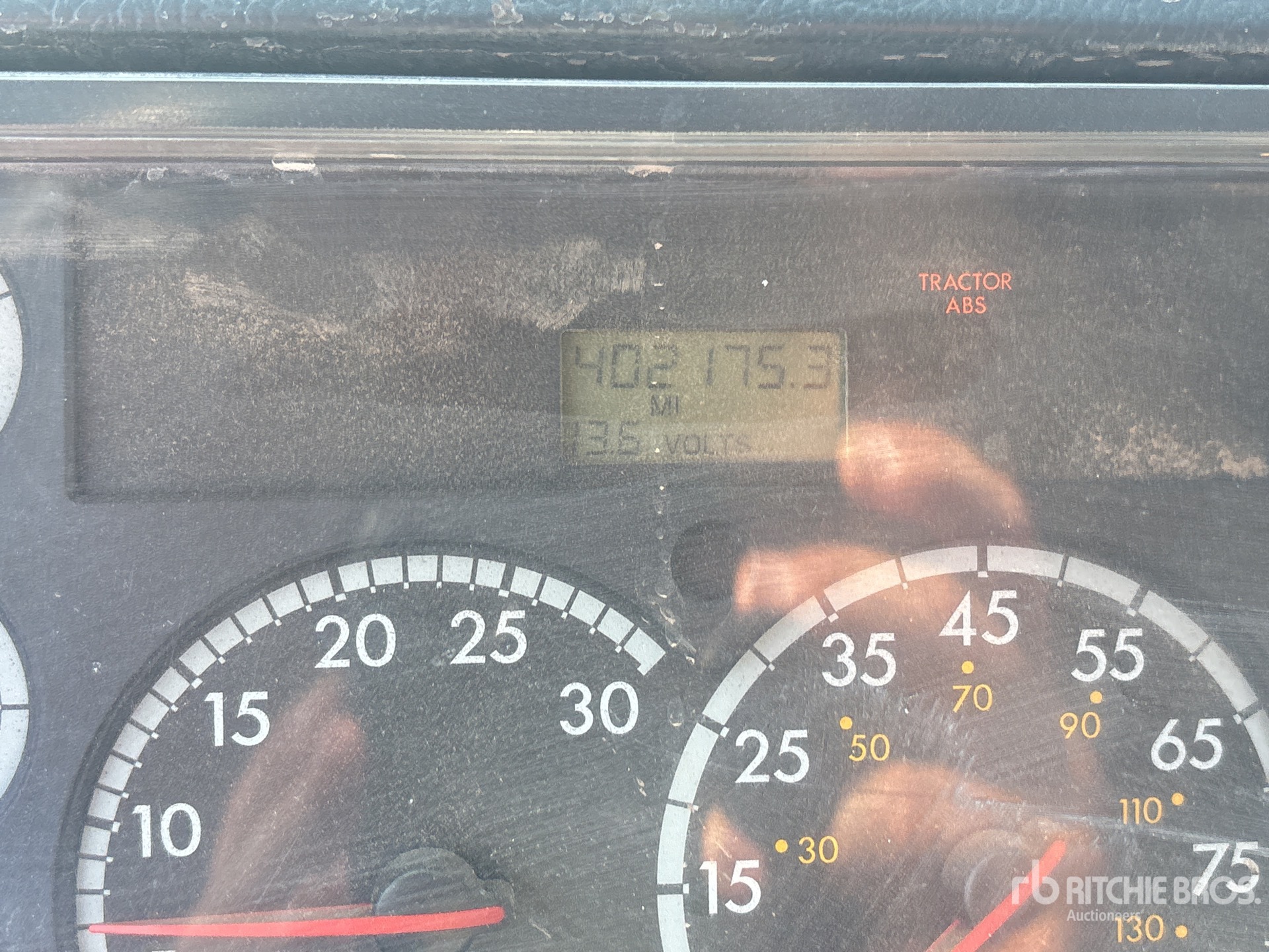 2001 Freightliner FL80