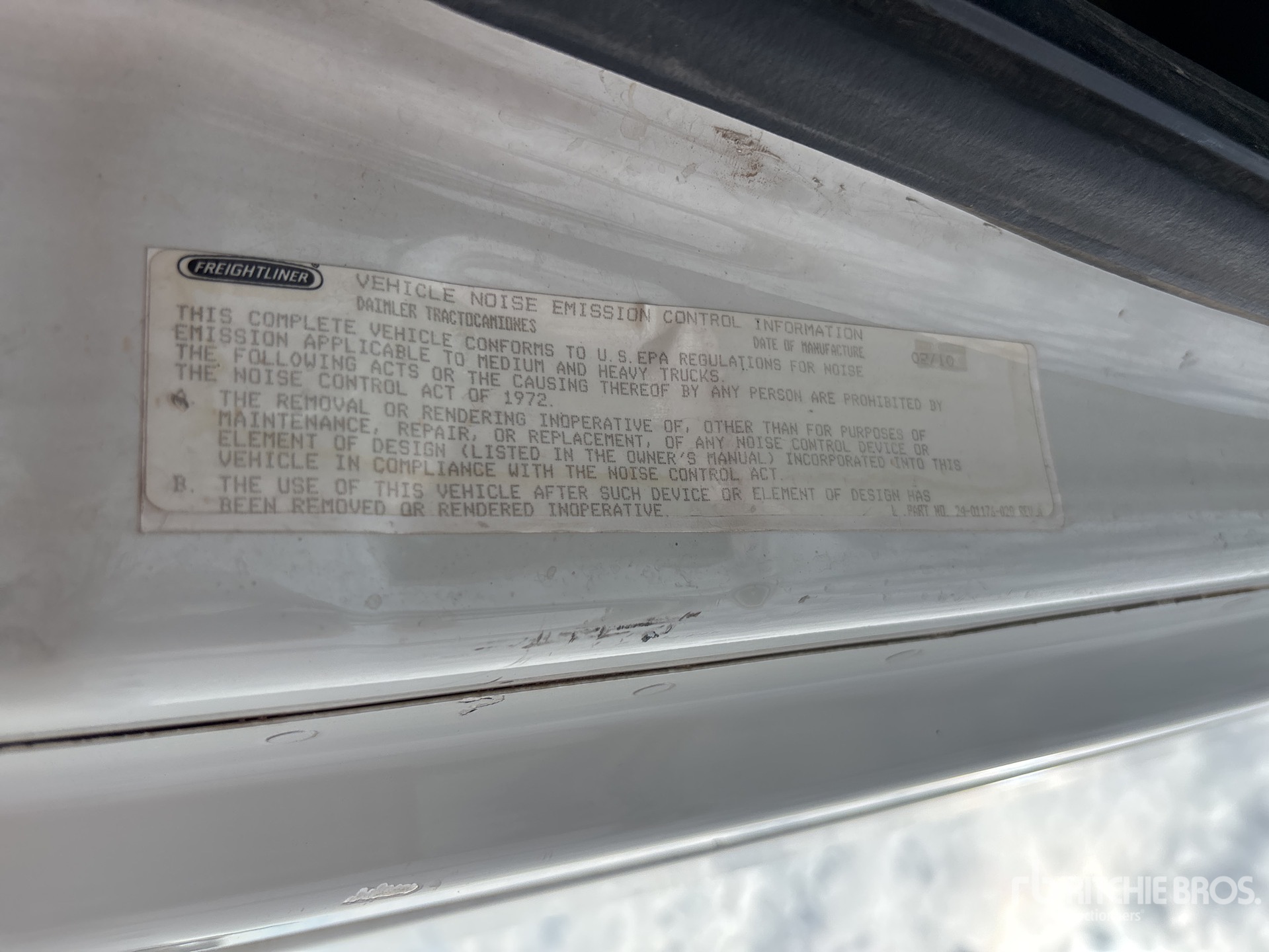 2010 Freightliner CASCADIA 125