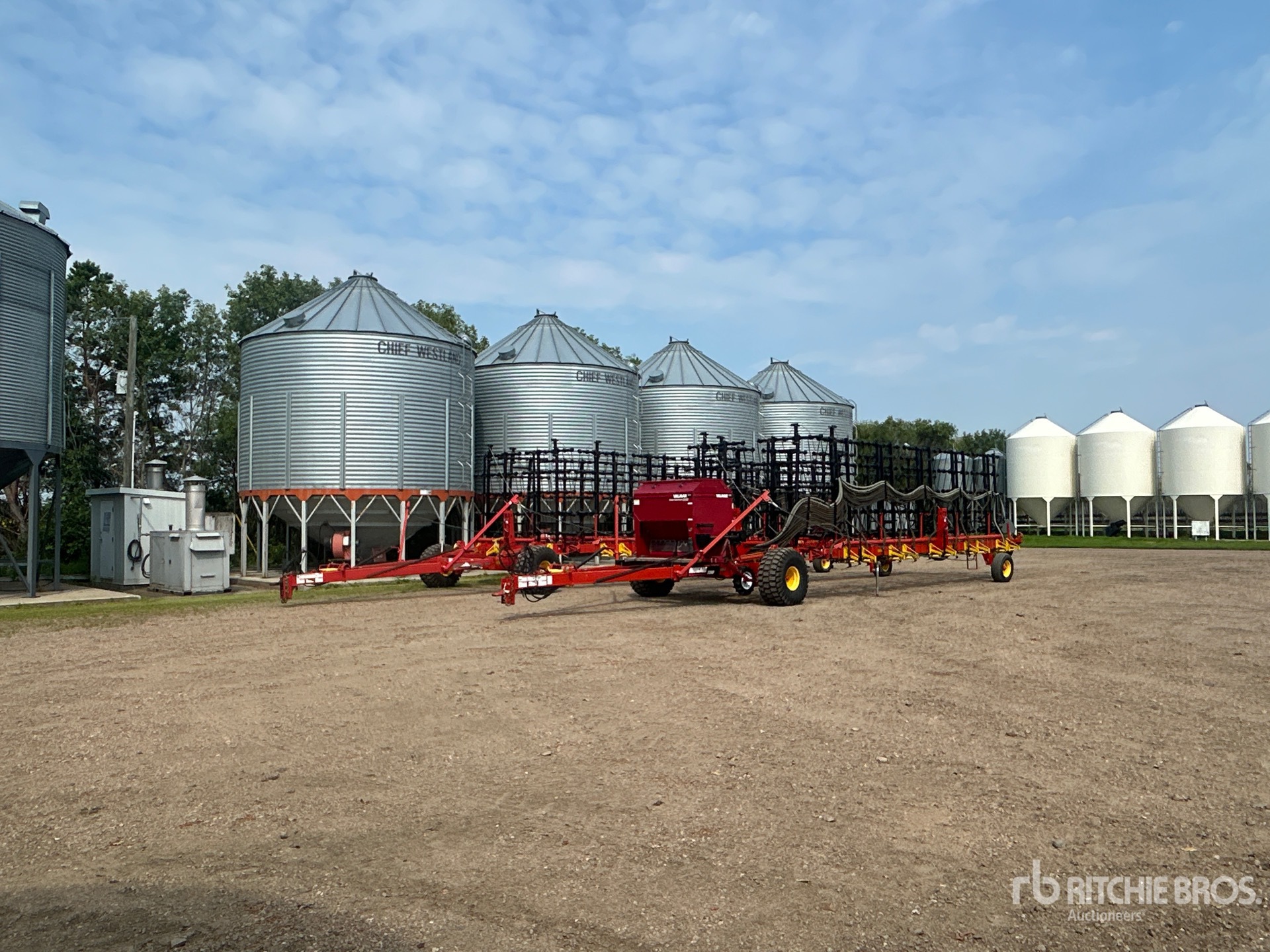 2014 Bourgault 7200