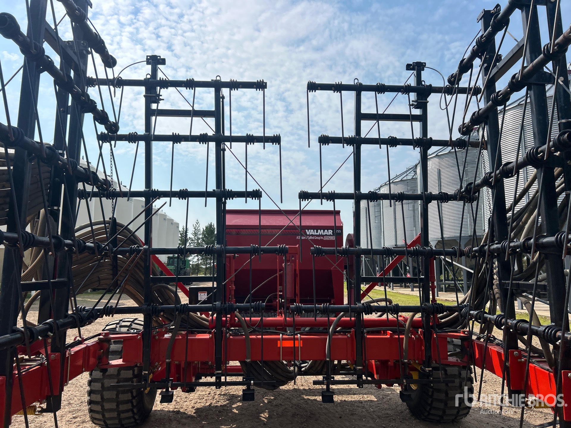 2014 Bourgault 7200