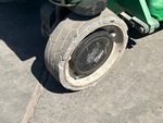 Châssis with Left Front Tire