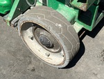 Châssis with Left Rear Tire