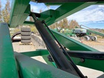 Hydraulics with Lift Cylinders