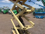 Chassis with Scissor Linkage
