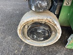 Podwozie with Left Front Tire