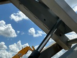 Hydraulics with Lift Cylinders