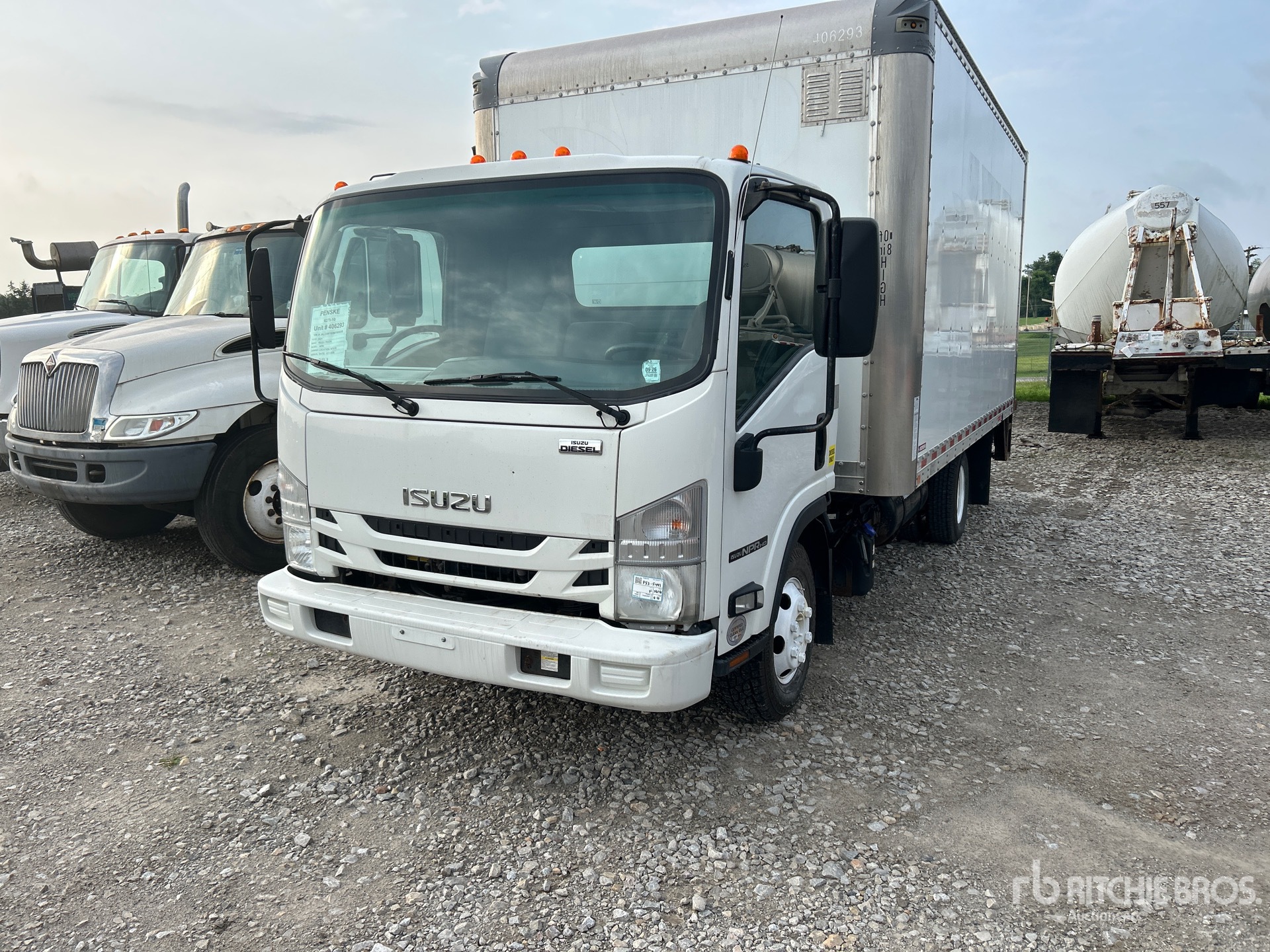 2021 Isuzu NPR