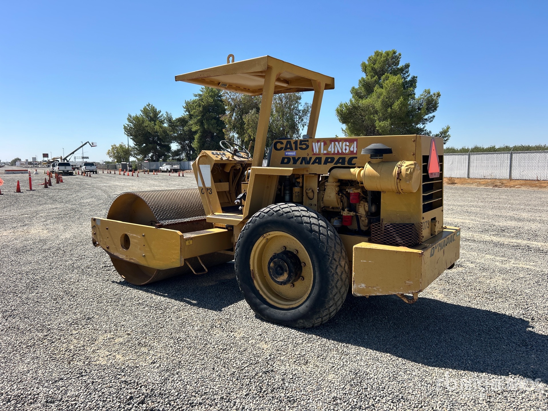 1980 Dynapac CA15