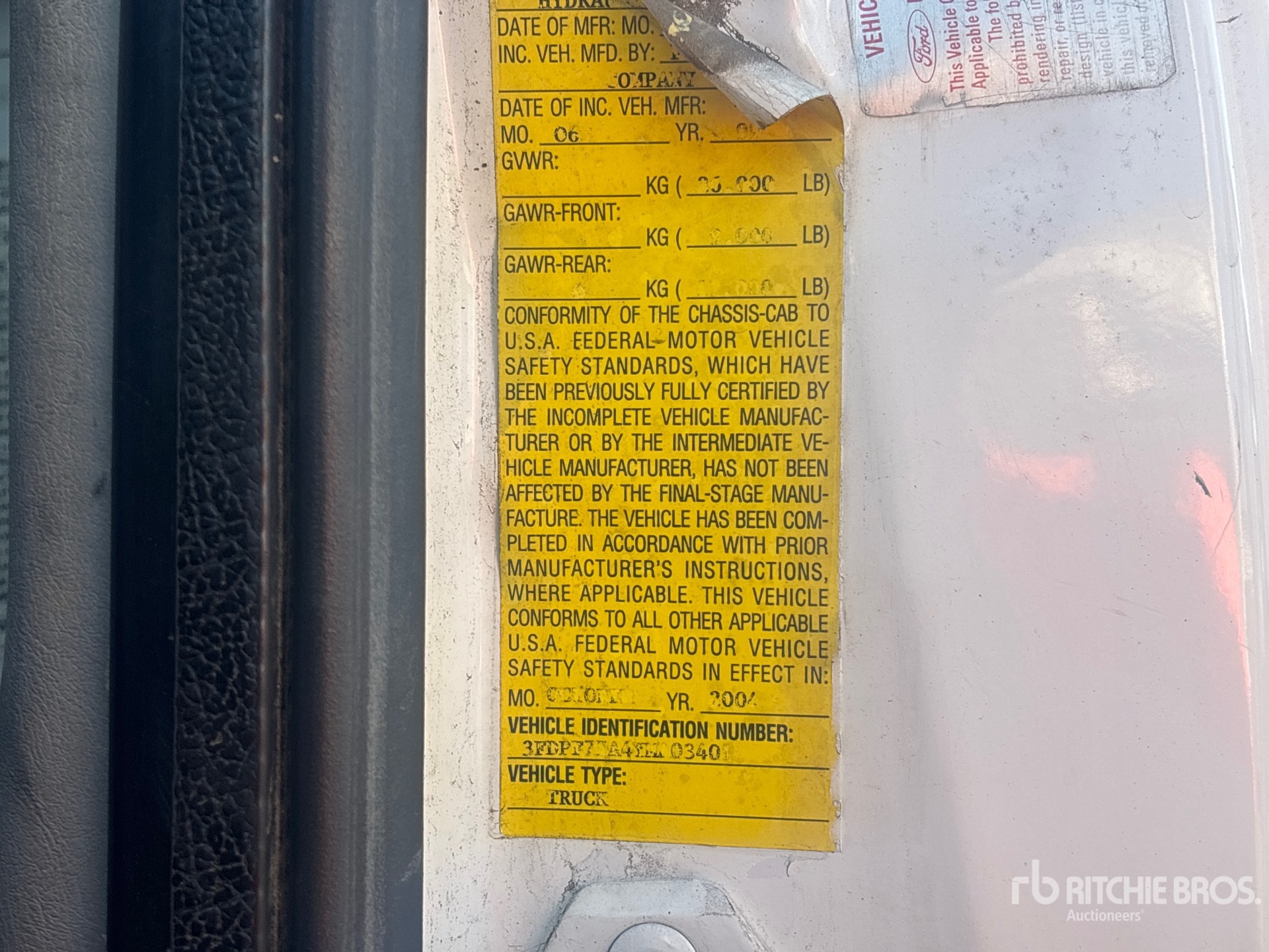 2000 Ford F-750