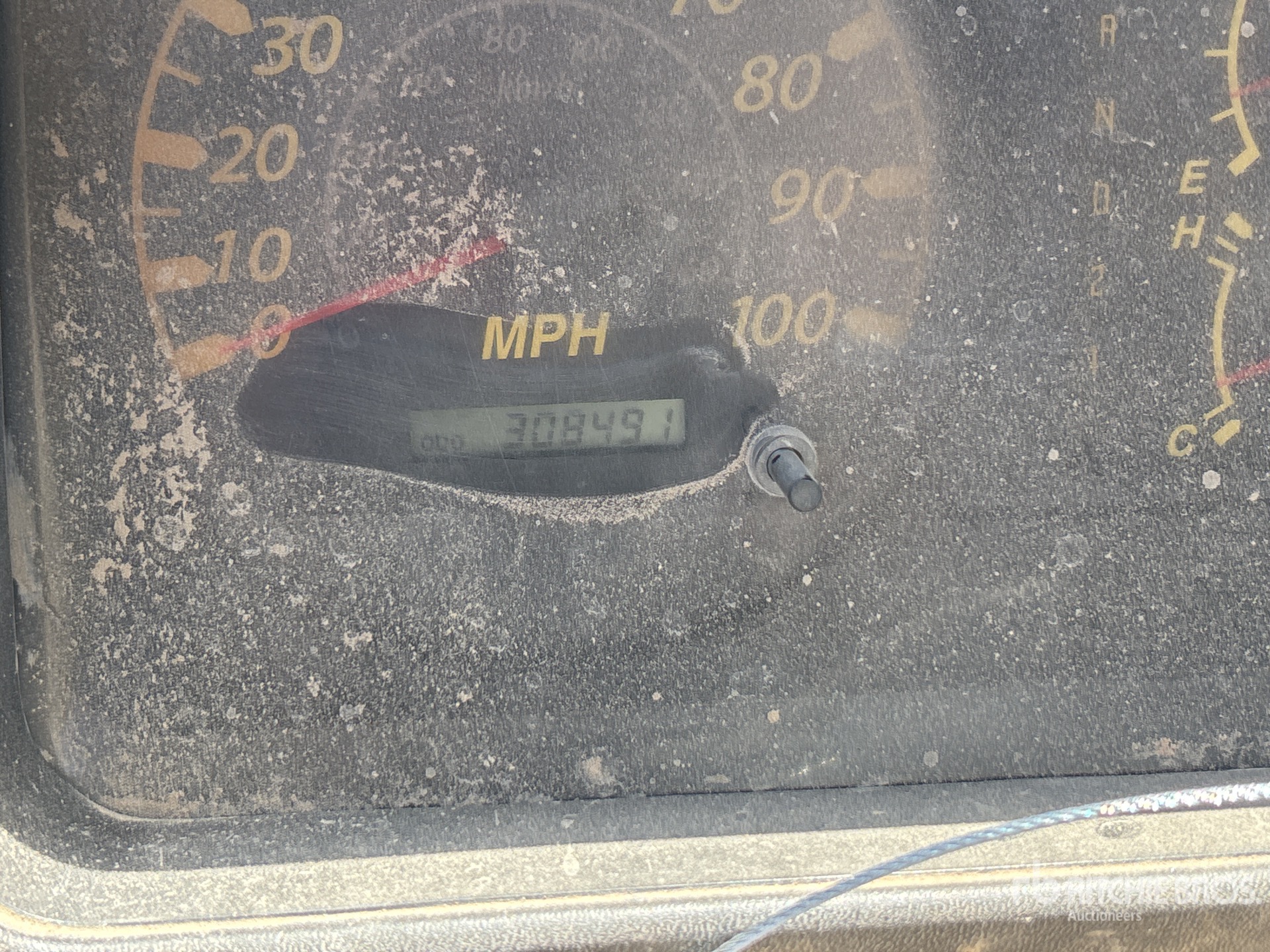 2006 Isuzu NQR