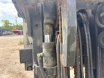 Hydraulics with Mast Lift Cylinders