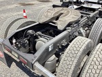 4 Underbody - Truck with
