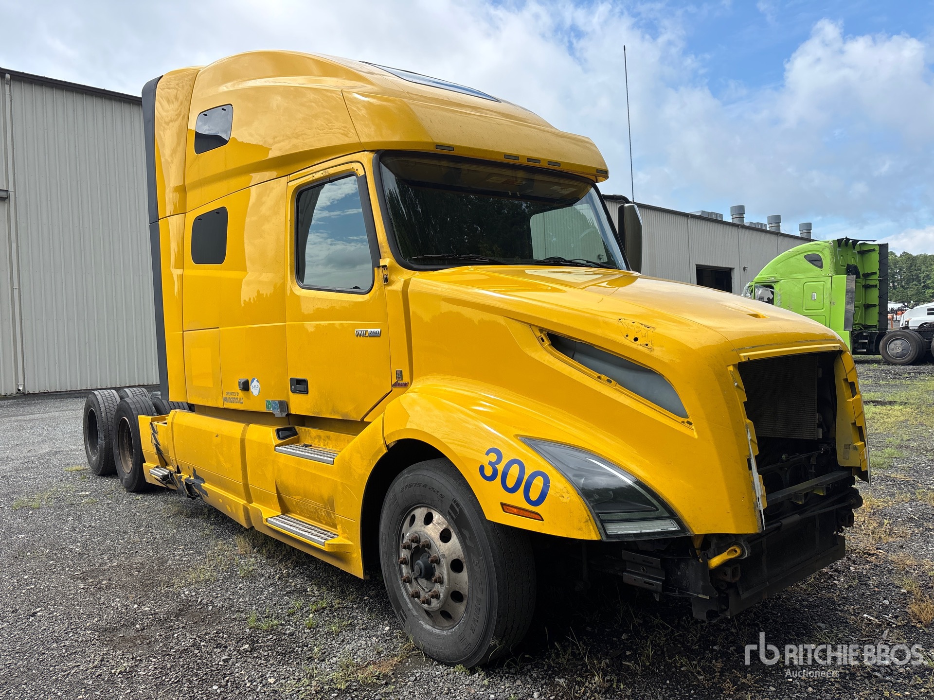 2022 Volvo VNL760