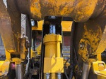 Hydraulics with Bucket Tilt Cylinders
