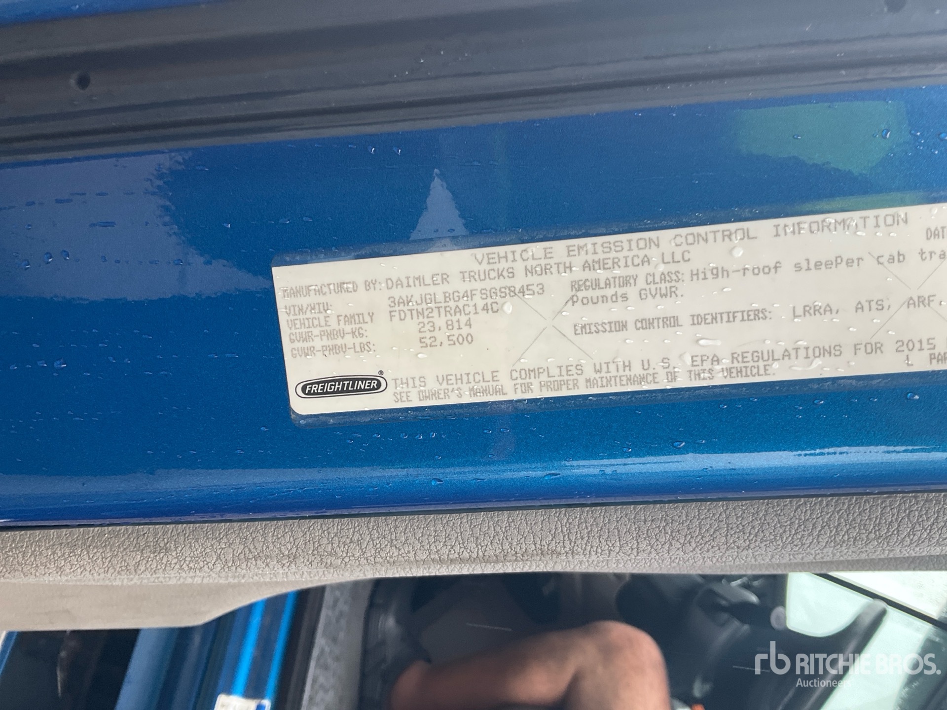 2015 Freightliner CASCADIA 125