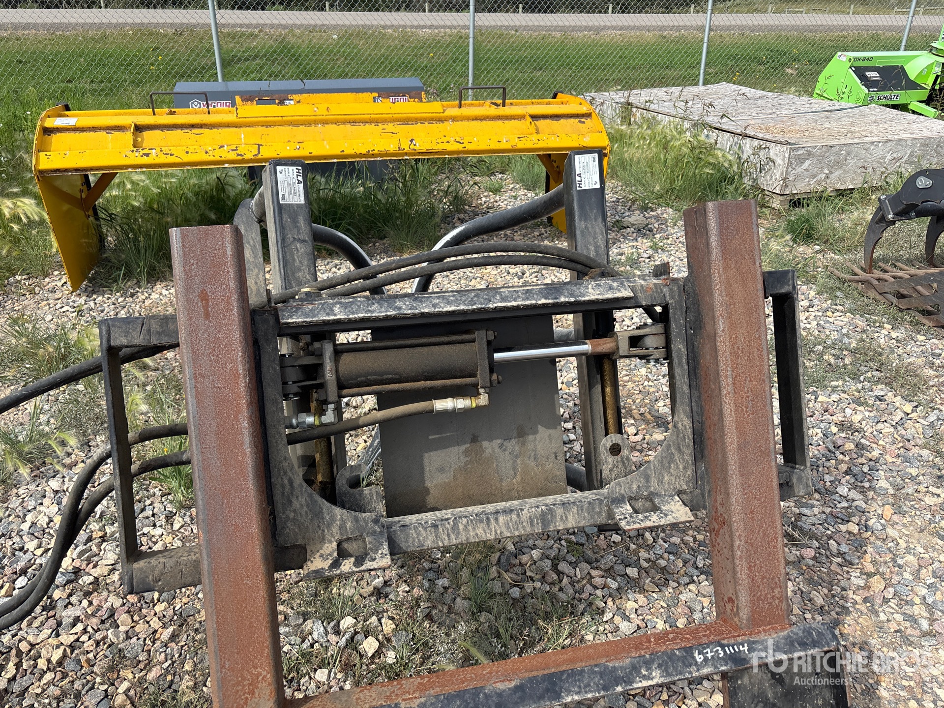 Hla Snow Skid Steer Bale Grapple