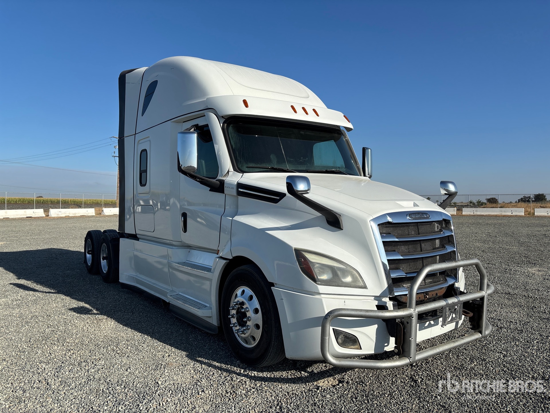 2023 Freightliner CASCADIA 126