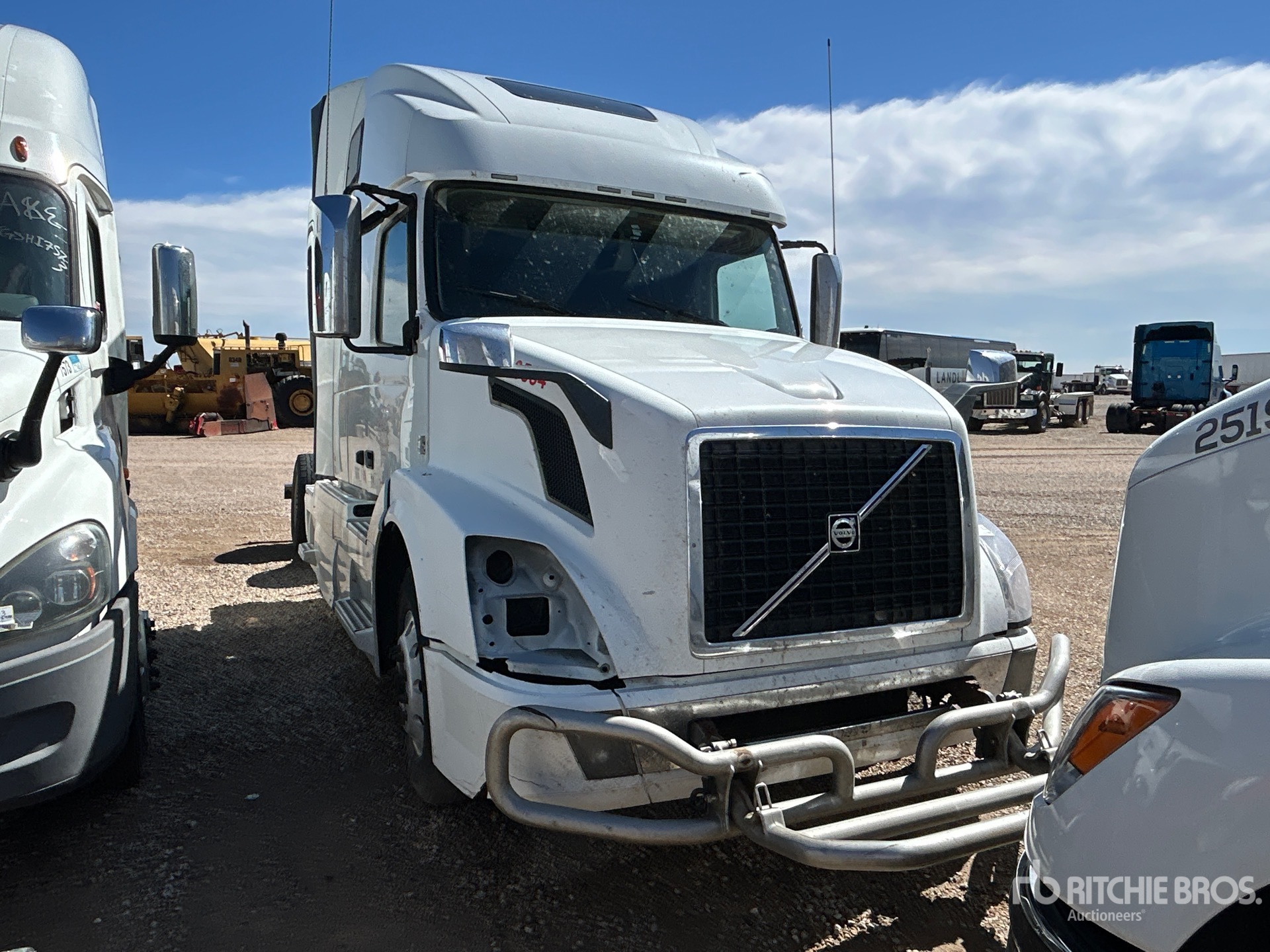 2018 Volvo VNL670