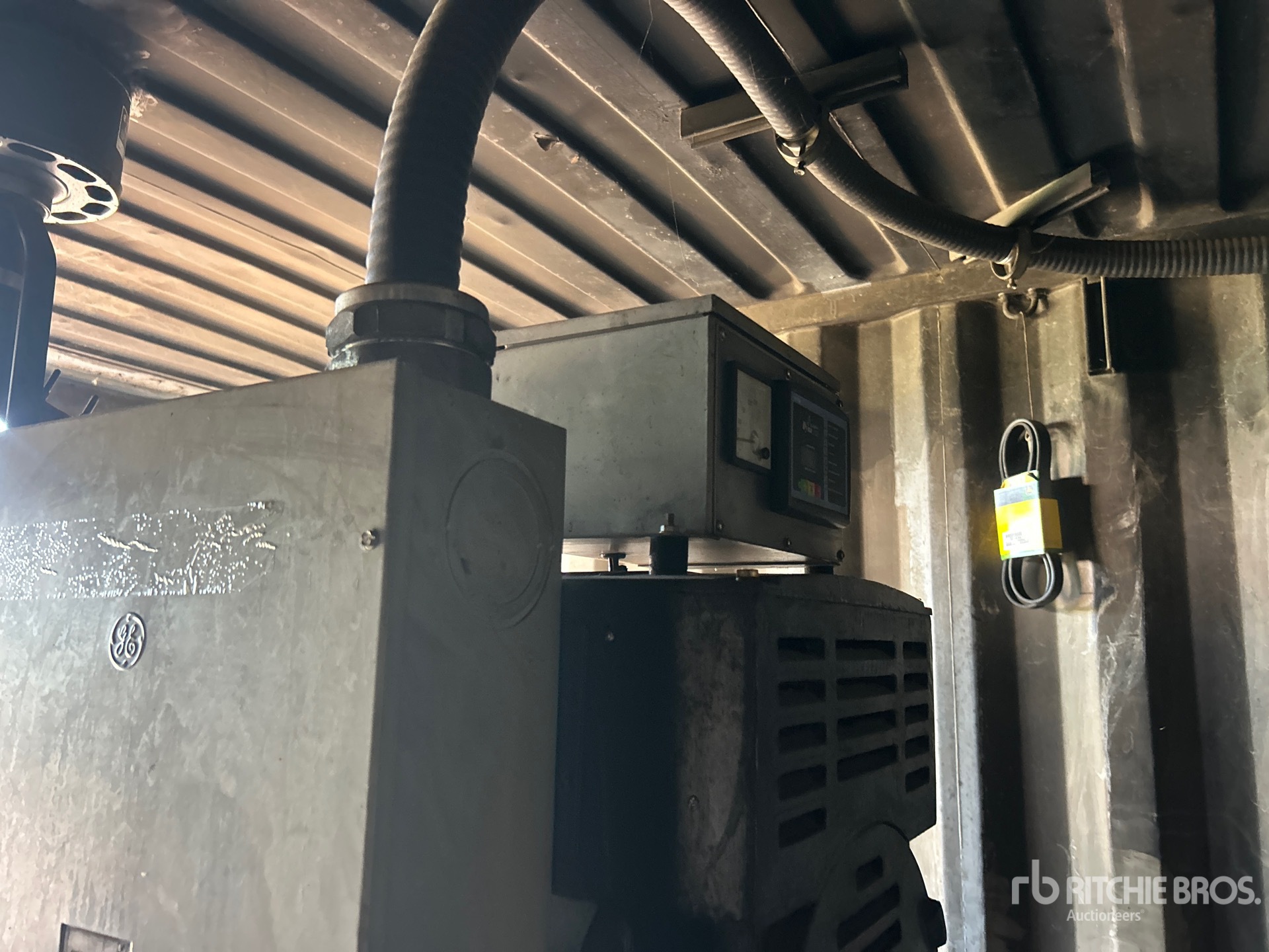 John Deere CONTAINERIZED 100 HP