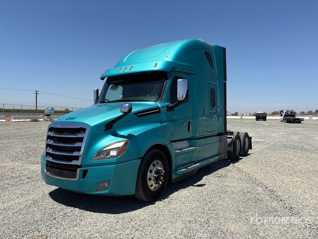 2020 Freightliner Cascadia 126 6x4 T/a Sleeper Truck Tractor
