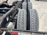 4 Underbody - Truck with Right Rear Drive Tires