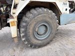 Chassis with Right Front Steer Tire