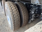 Underbody with Right Center Drive Tires