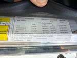 General Appearance with Etichetta di Aderenza agli Standard per veicoli a motore