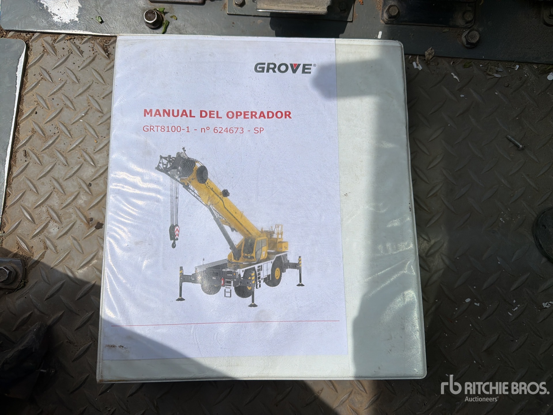 2019 Grove GRT8100