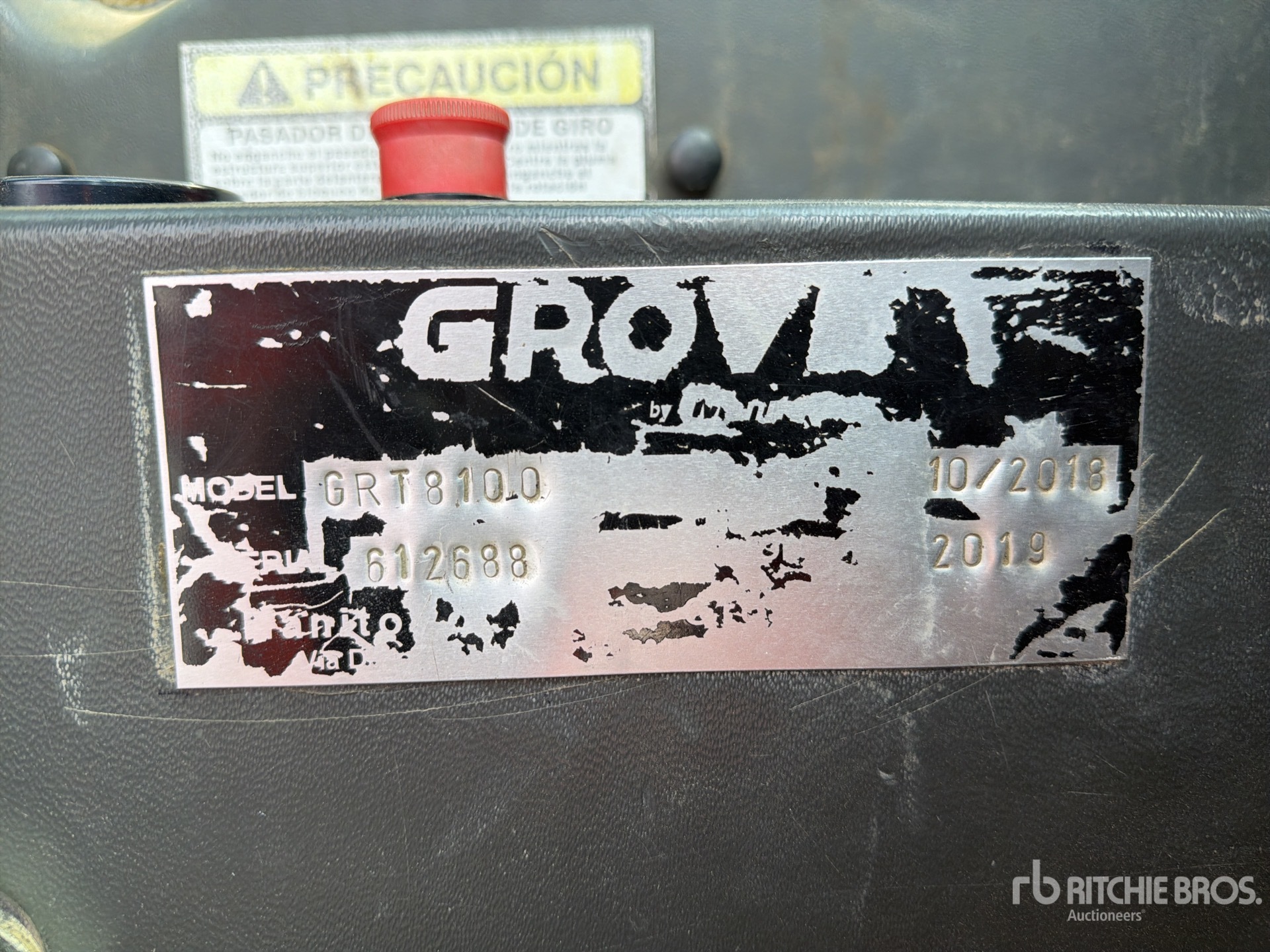 2019 Grove GRT8100