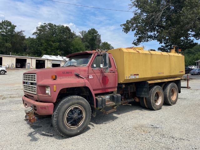 1986 Ford L8000 6x4 Water Truck