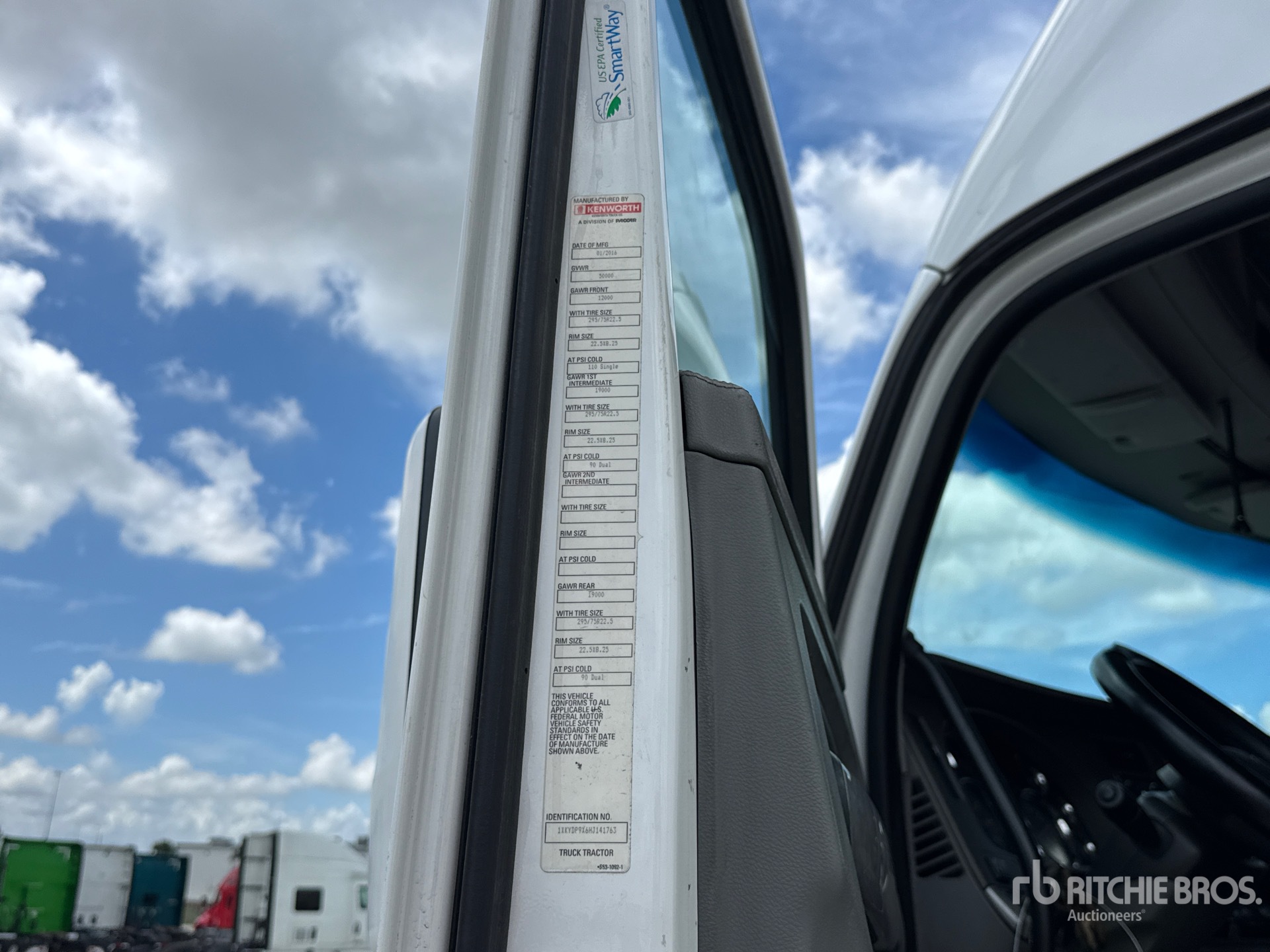 2017 Kenworth T680