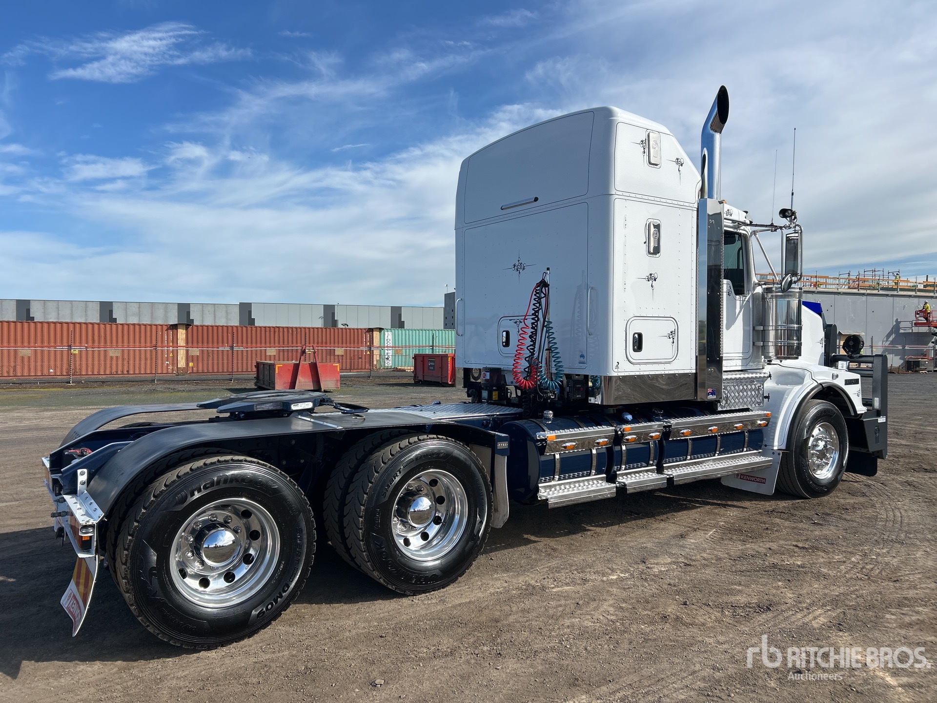 2023 Kenworth T659
