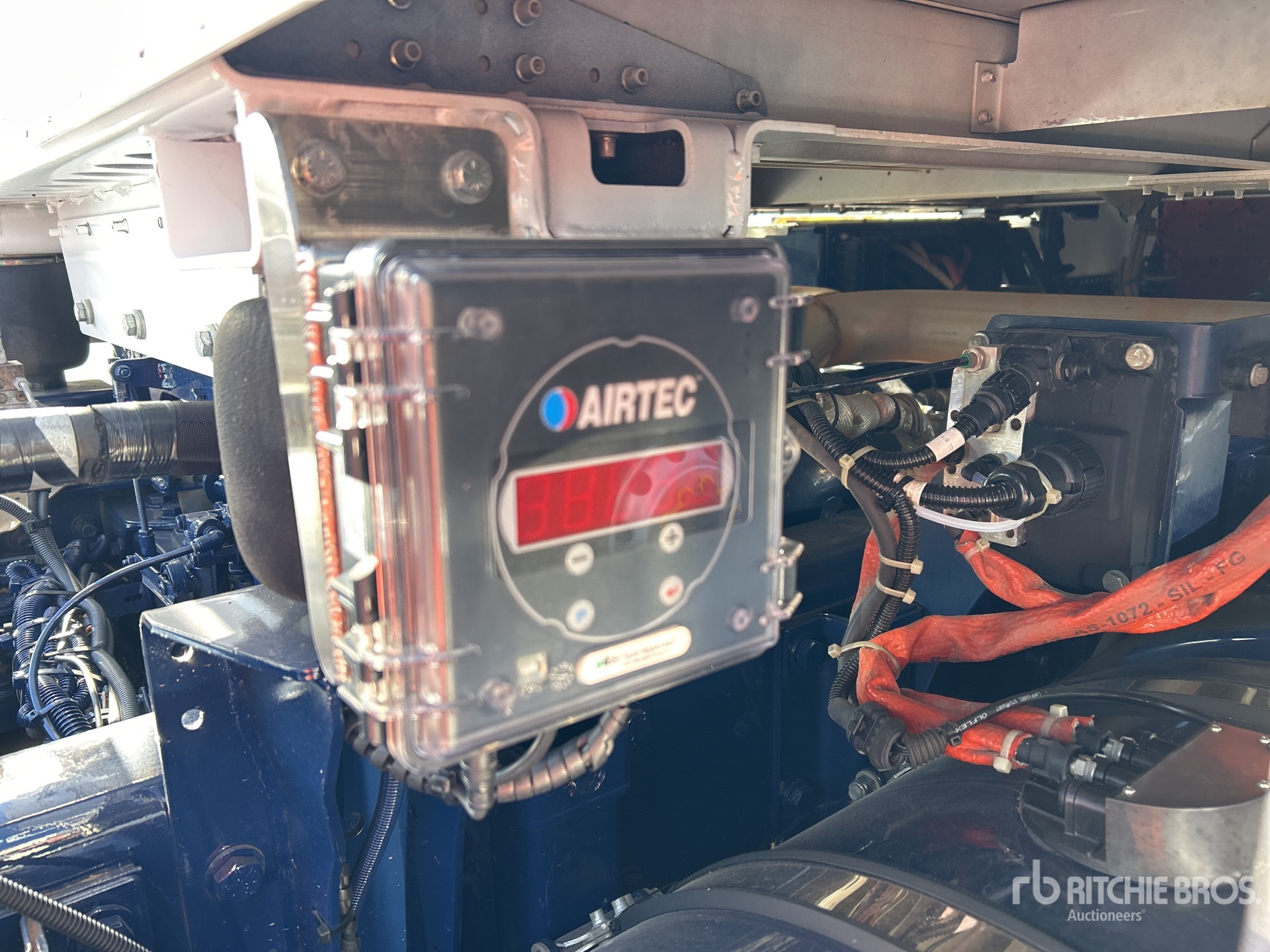 2023 Kenworth T659